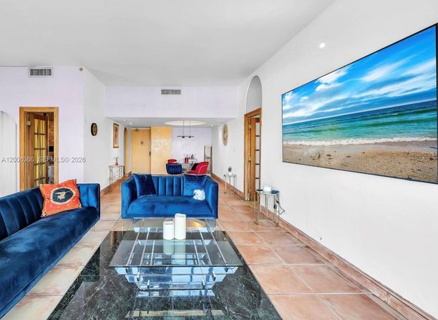 20301 W Country Club Drive PH22, Aventura, FL 33180