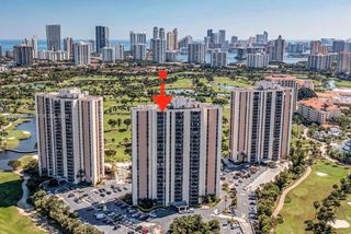20301 W Country Club Drive PH22, Aventura, FL 33180