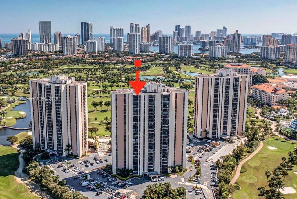 20301 W Country Club Drive PH22, Aventura, FL 33180