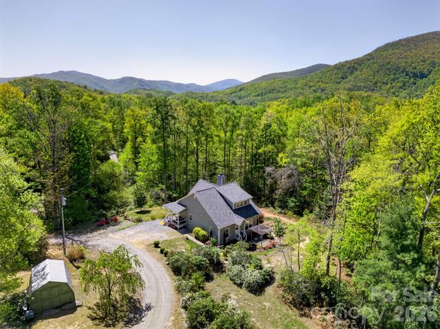 38 Pine Hill Road, Fairview, NC 28730