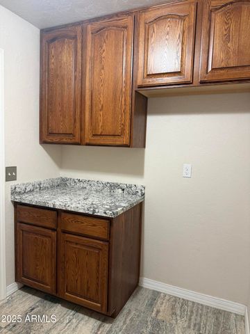 1247 E SUNSET Drive, Casa Grande, AZ 85122