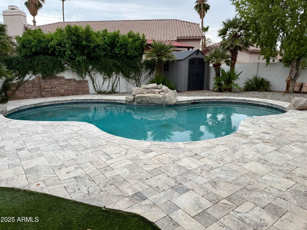 1247 E SUNSET Drive, Casa Grande, AZ 85122 — photo 2
