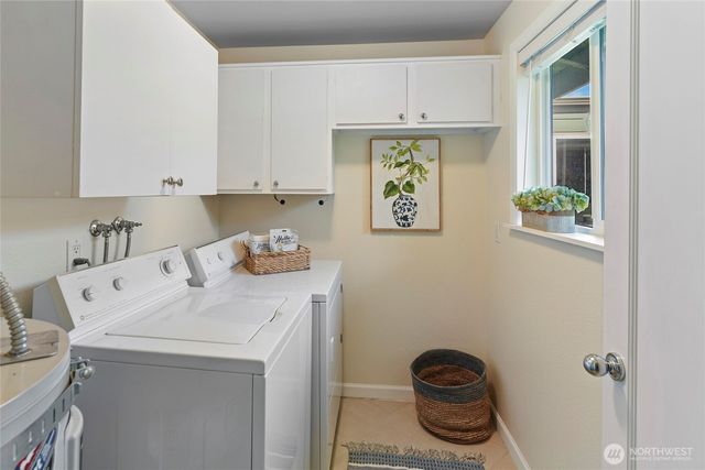 213 Shepard Way NW, Bainbridge Island, WA 98110