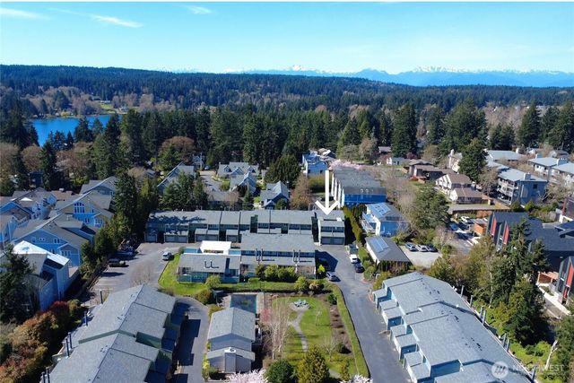 213 Shepard Way NW, Bainbridge Island, WA 98110