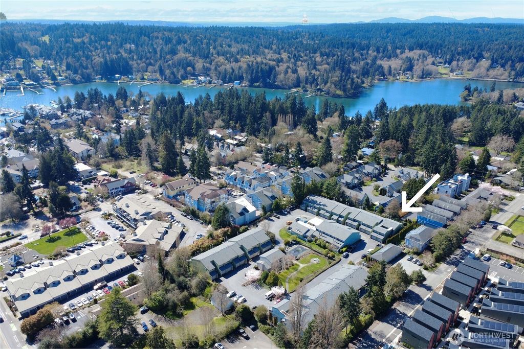 213 Shepard Way NW, Bainbridge Island, WA 98110