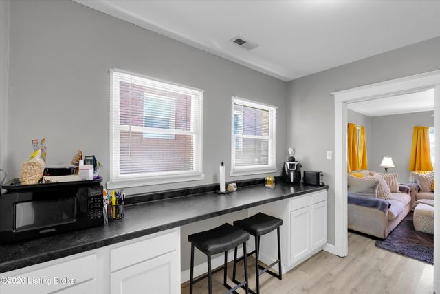 541 Brentwood Ave, Louisville, KY 40215