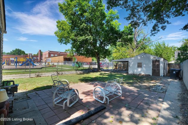541 Brentwood Ave, Louisville, KY 40215
