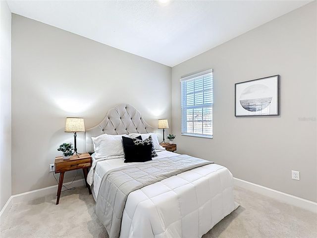 3941 GAREYS FERRY WAY, Middleburg, FL 32068