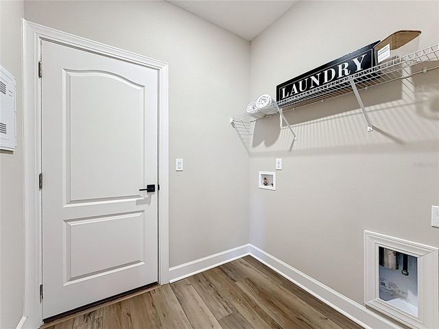 3941 GAREYS FERRY WAY, Middleburg, FL 32068