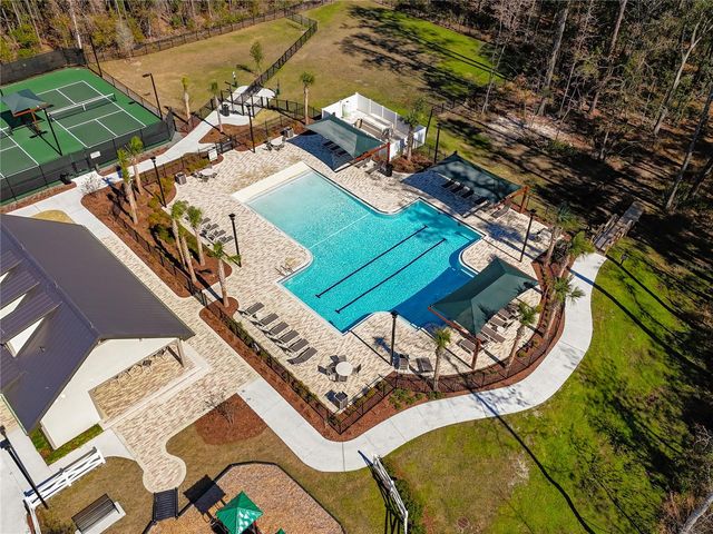 3941 GAREYS FERRY WAY, Middleburg, FL 32068