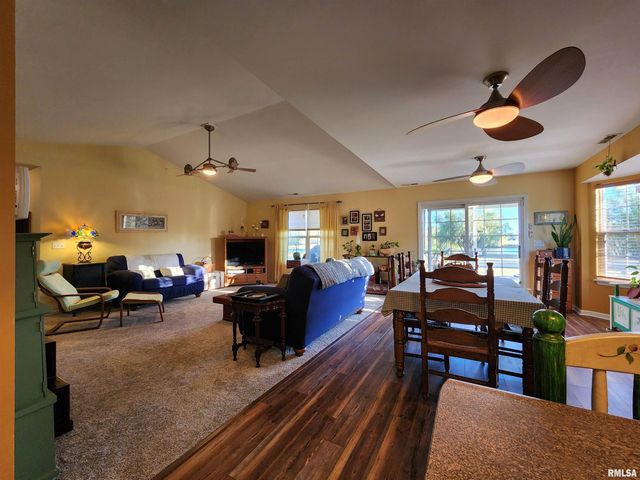 156 HANOVER Lane, Murphysboro, IL 62966