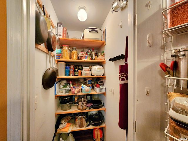 156 HANOVER Lane, Murphysboro, IL 62966