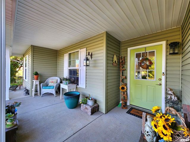 156 HANOVER Lane, Murphysboro, IL 62966