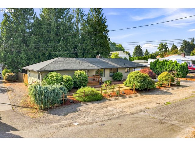 954 LAUREL Ln, Oregon City, OR 97045