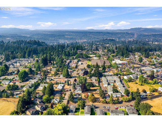 954 LAUREL Ln, Oregon City, OR 97045