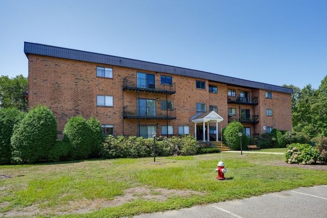 181 Littleton Rd 211, Chelmsford, MA 01824