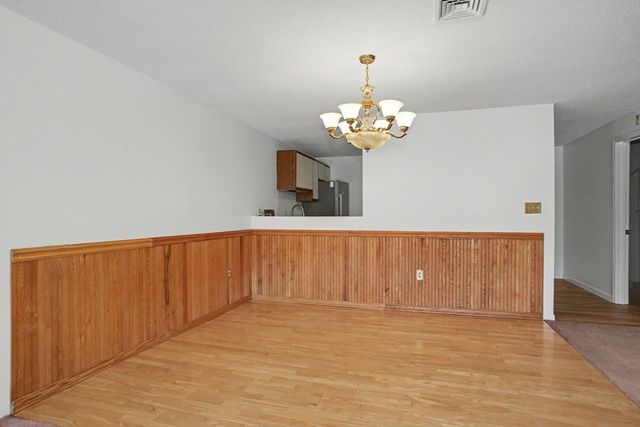 181 Littleton Rd 211, Chelmsford, MA 01824