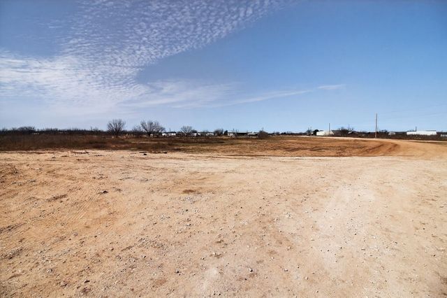 9206 Paradise Lane, San Angelo, TX 76901