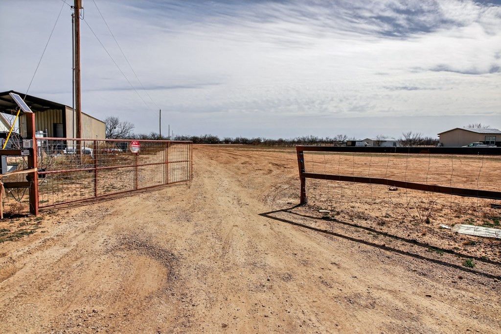 Image 38 of property listing at 9206 Paradise Lane, San Angelo, TX 76901