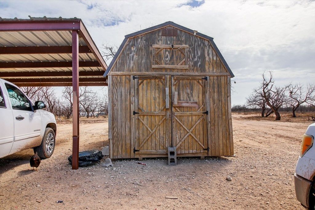 Image 48 of property listing at 9206 Paradise Lane, San Angelo, TX 76901