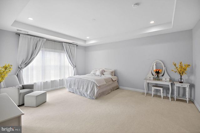 43173 CLARENDON SQ, Ashburn, VA 20148