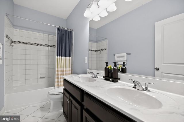 43173 CLARENDON SQ, Ashburn, VA 20148