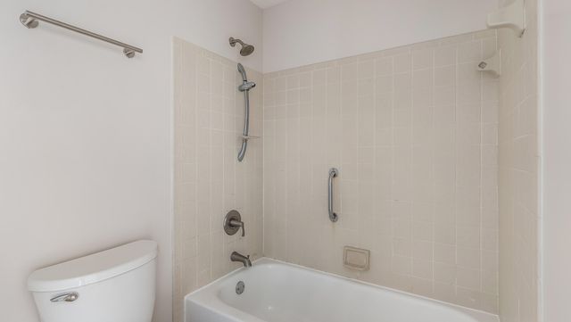 9663 NW 76th Street, Tamarac, FL 33321