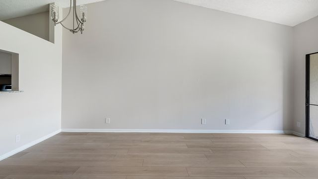 9663 NW 76th Street, Tamarac, FL 33321