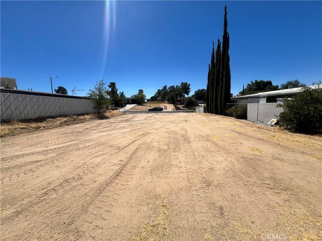 14005 Victoria Drive, Victorville, CA 92395