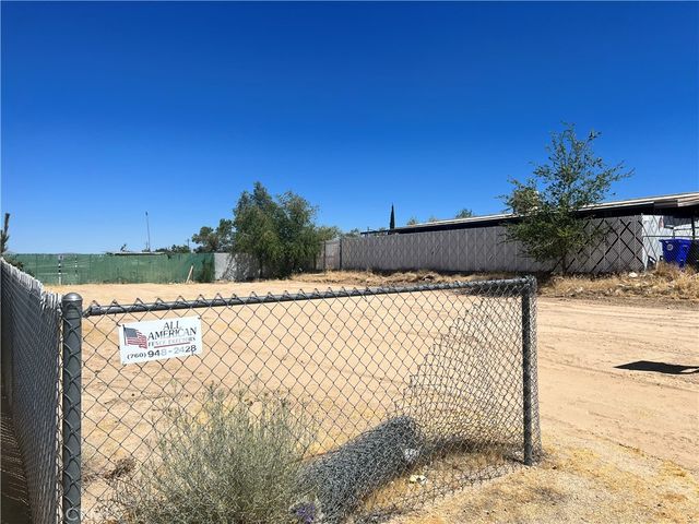 14005 Victoria Drive, Victorville, CA 92395