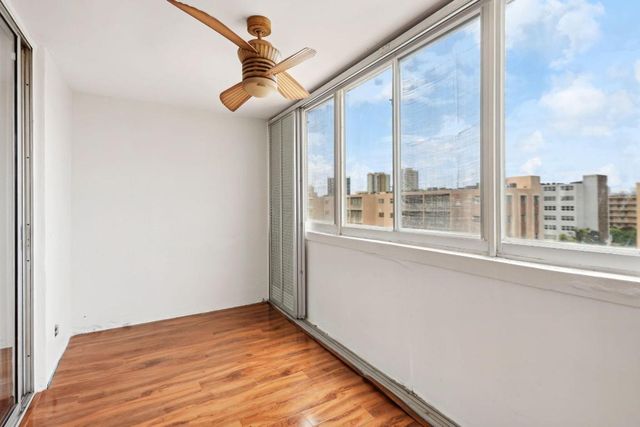 500 NE 12th Avenue 701, Hallandale Beach, FL 33009