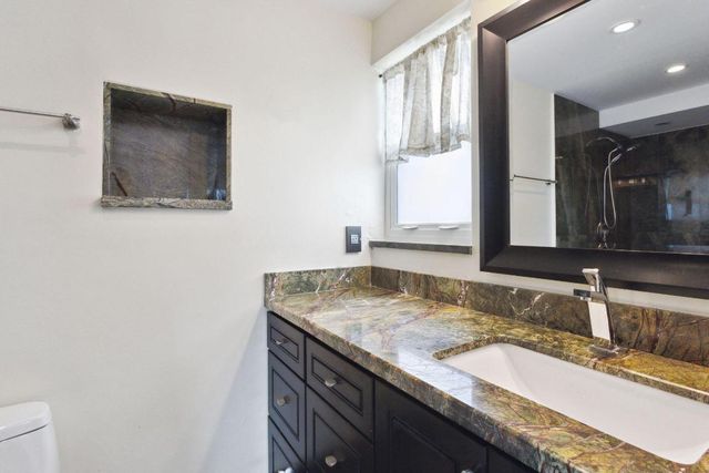 500 NE 12th Avenue 701, Hallandale Beach, FL 33009