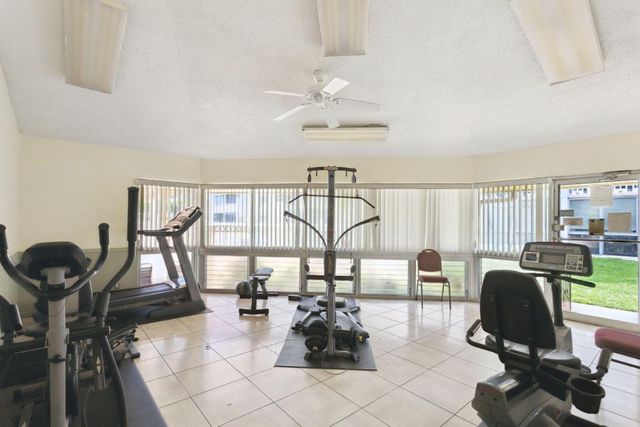 500 NE 12th Avenue 701, Hallandale Beach, FL 33009