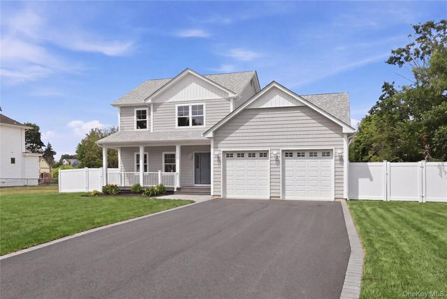 152 Jayne Avenue, Patchogue, NY 11772
