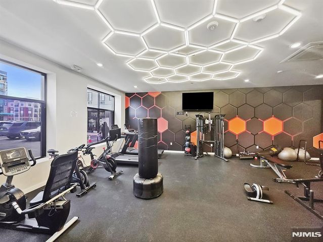 1 Flagship Street 319, Bayonne, NJ 07002