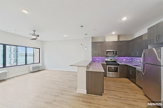 1 Flagship Street 319, Bayonne, NJ 07002