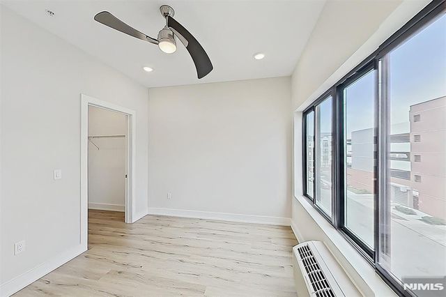 1 Flagship Street 319, Bayonne, NJ 07002