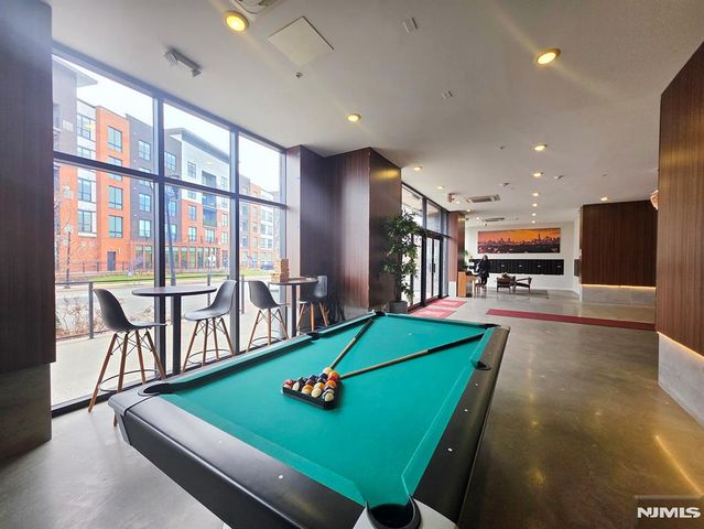 1 Flagship Street 319, Bayonne, NJ 07002