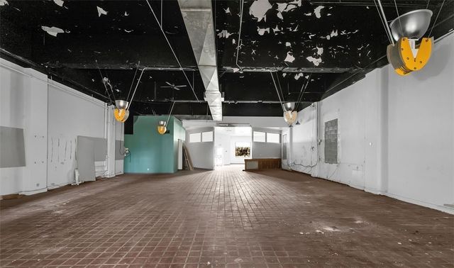 420 N Craig St, Oakland, PA 15213