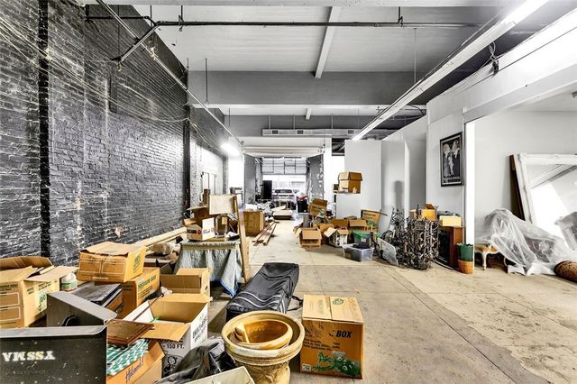 420 N Craig St, Oakland, PA 15213