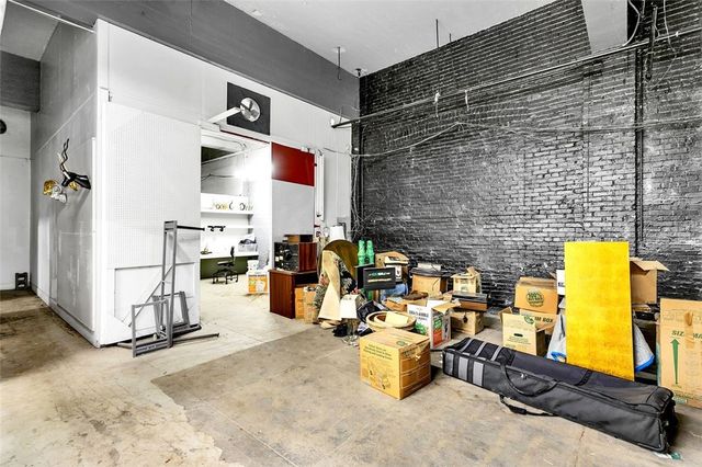 420 N Craig St, Oakland, PA 15213