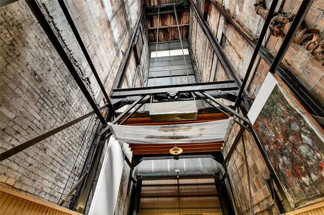 420 N Craig St, Oakland, PA 15213