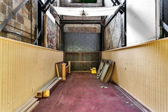 420 N Craig St, Oakland, PA 15213