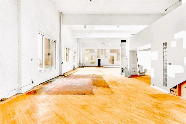 420 N Craig St, Oakland, PA 15213