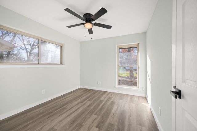 420 Twin Creek Drive, Hurst, TX 76053