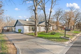 420 Twin Creek Drive, Hurst, TX 76053