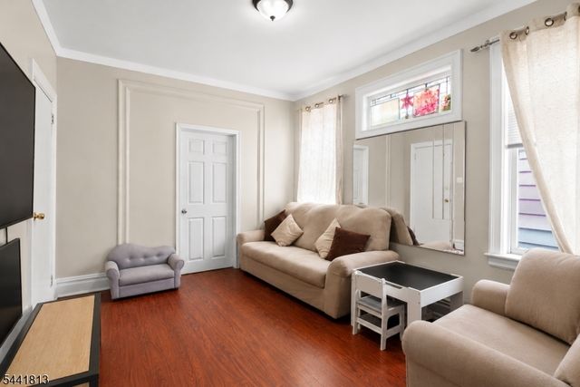 18 Stevens Ave, Jersey City, NJ 07305