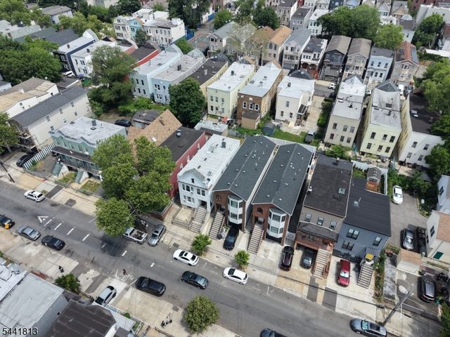 18 Stevens Ave, Jersey City, NJ 07305