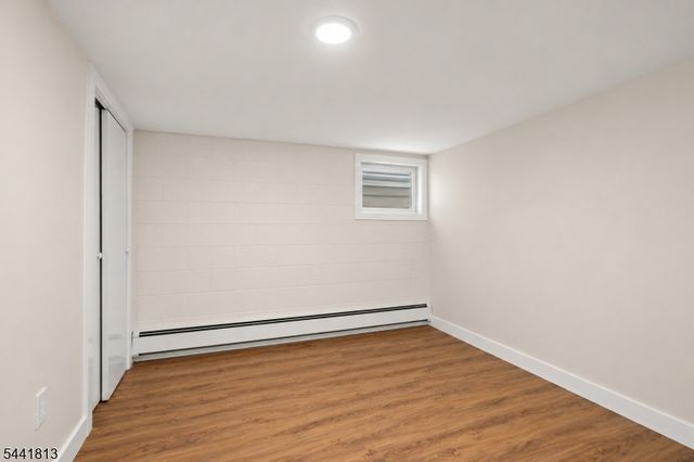 18 Stevens Ave, Jersey City, NJ 07305