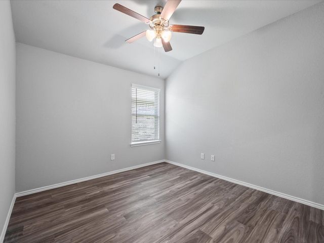 2231 Silver Dove Lane, Conroe, TX 77301